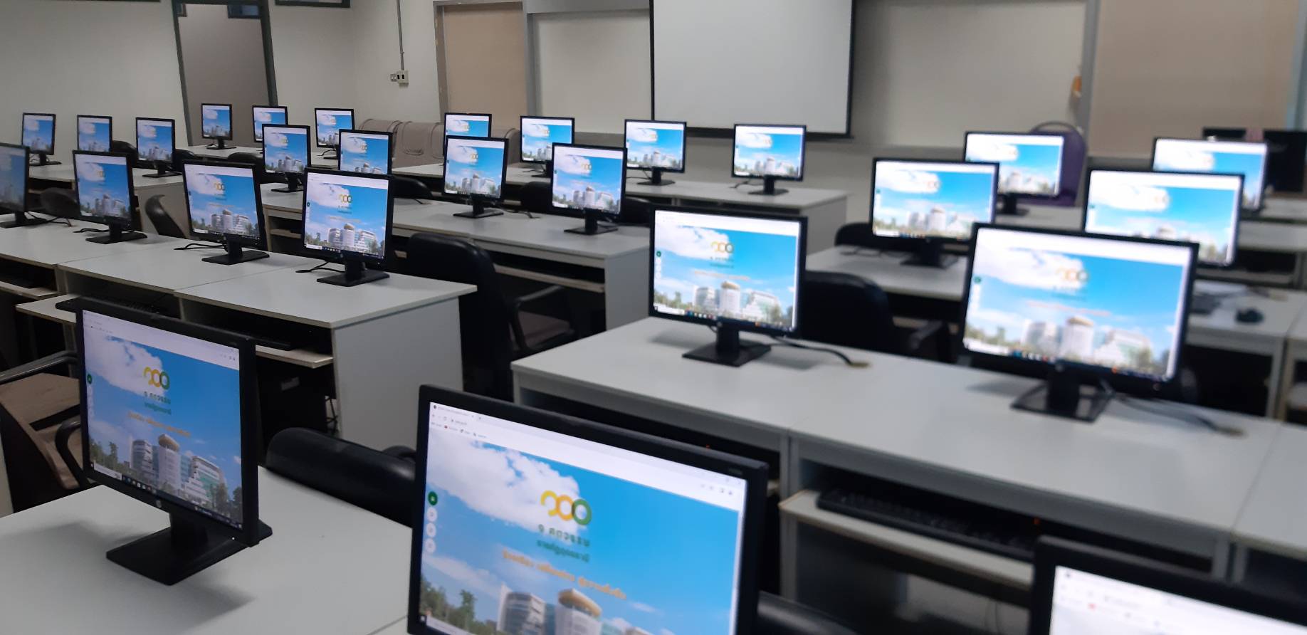 LAB Com 17303